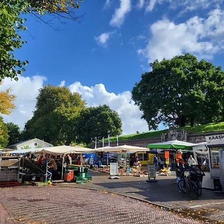 In With Swimming Pool Feriehus