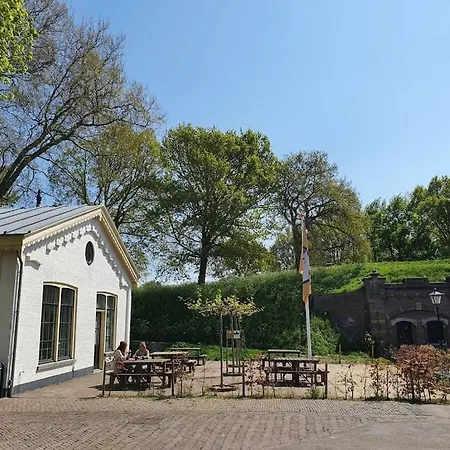 Nyaraló In With Swimming Pool Naarden