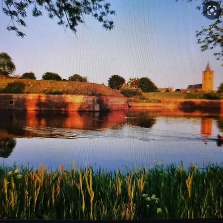 In With Swimming Pool * Naarden